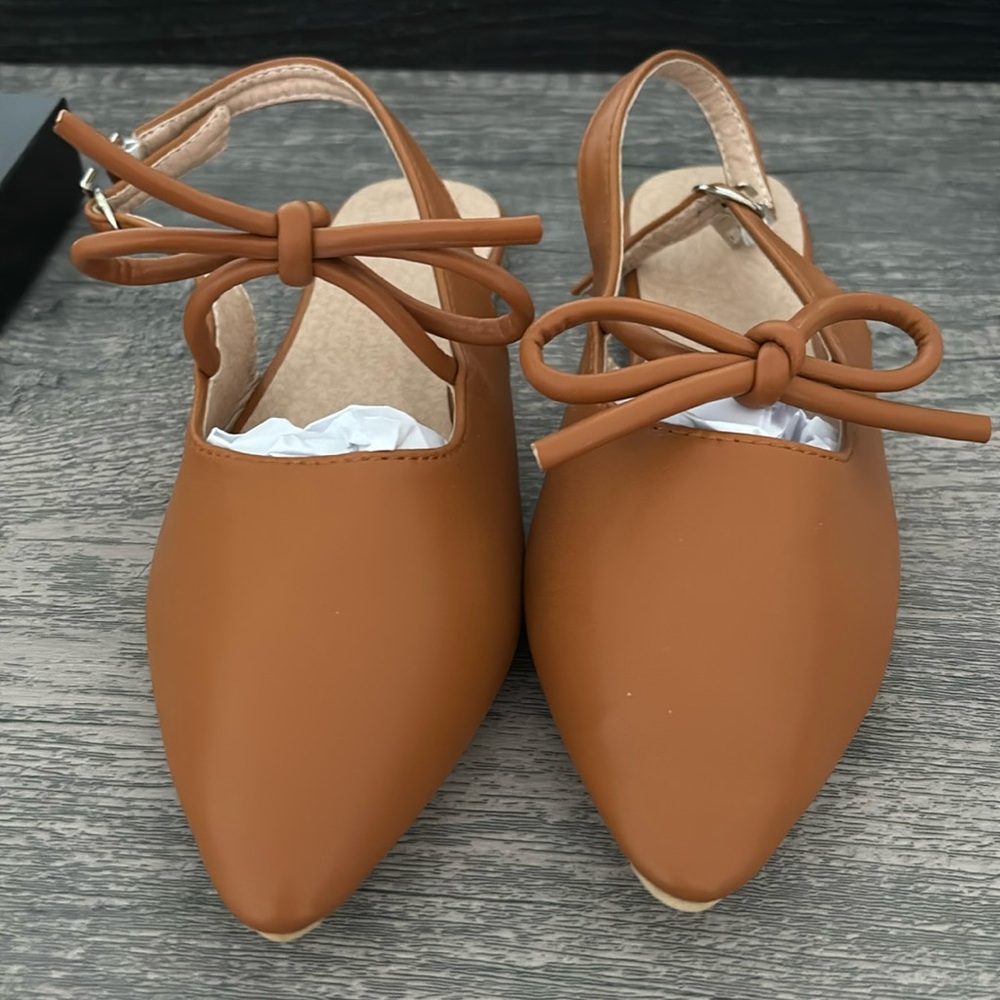 Girl shoes size 34